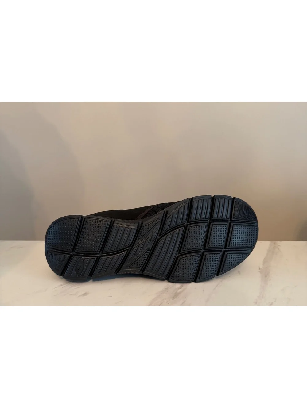 Skechers Equalizer Persistent Black Shoes Mens Size 10 EW Extra Wide Fit